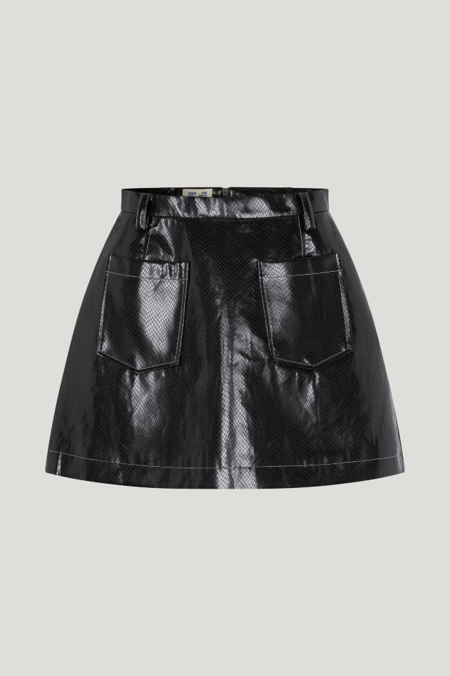 Scyler Skirt Black Snake This A-line miniskirt features patch pockets in the front and a zip closure in the back - front image