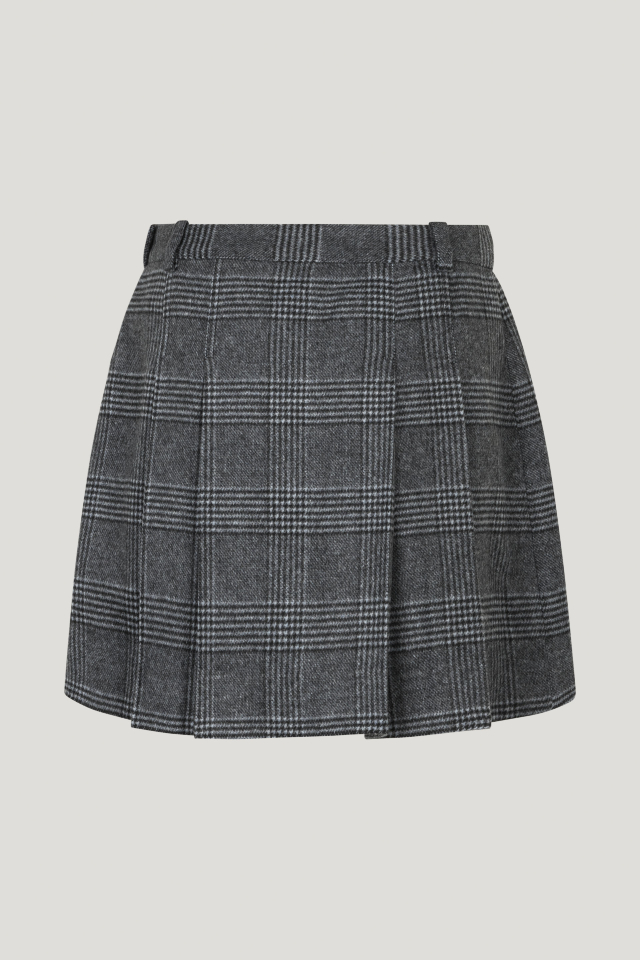 Steffie Skirt Grey Royal Check This low-rise, pleated miniskirt features a zip closure at the side with a button at the side waist - back image