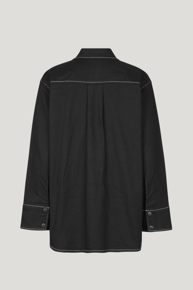 Bahena Jacket black This shirt-style jacket feature snap button closures and patch pockets at the chest - back image